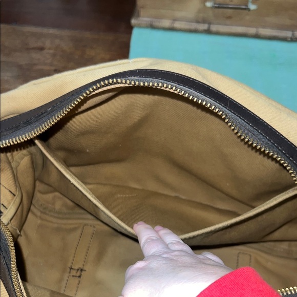 Filson Small Rugged Twill Duffel Bag in Camel Color - Picture 13 of 14